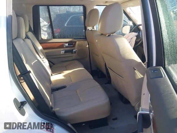 2016 Land Rover LR4 HSE with VIN SALAG2V68GA800308, listed as a IAAI auction lot 41307574 with 97,370 mi miles and . Bid and sale history available at DreamBid. Image 8.