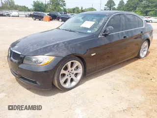 2008 BMW 3 Series 335i z VIN WBAVB77518NH78042, wystawiony jako IAAI lot #42267735 z przebiegiem Nie podano mil oraz . Historia ofert i sprzedaży dostępna na DreamBid. Obrazek 2.