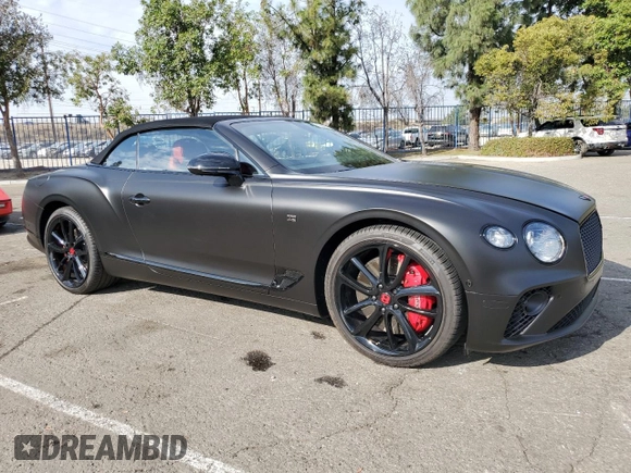 2020 Bentley Continental GT GT V8 z VIN SCBDG4ZGXLC081356, wystawiony jako Copart lot #80580064 z przebiegiem 6 374 mil mil oraz Czysty tytuł • Clean title. Historia ofert i sprzedaży dostępna na DreamBid. Obrazek 4.