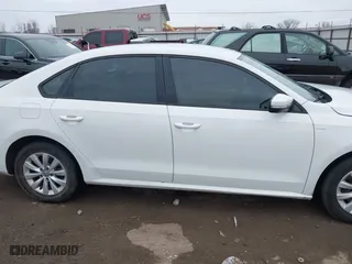 2014 Volkswagen Passat Wolfsburg Ed with VIN 1VWAS7A30EC119833, listed as a IAAI auction lot 41429589 with 181,630 mi miles. Bid and sale history available at carsss.com. Image 13.
