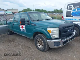 2016 Ford F-250 XL z VIN 1FT7W2A69GEB35180, wystawiony jako IAAI lot #42384591 z przebiegiem 176 712 mil mil oraz . Historia ofert i sprzedaży dostępna na DreamBid. Obrazek 1.