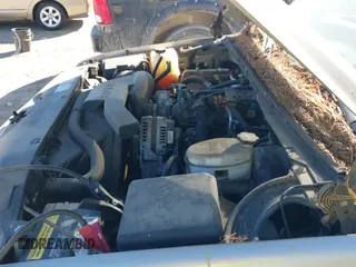 2003 Chevrolet Tahoe LT с VIN 1GNEK13Z53J177875, выставлен на аукционе IAAI как лот 43373369 с пробегом 148 034 миль миль и . История ставок и продаж доступна на DreamBid. Изображение 12.