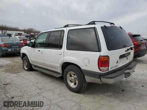 2000 Ford Explorer XLT with VIN 1FMZU73E1YZC42780, listed as a Copart auction lot 50000725 with 193,306 mi miles and Salvage Title. Bid and sale history available at DreamBid. Image 2.