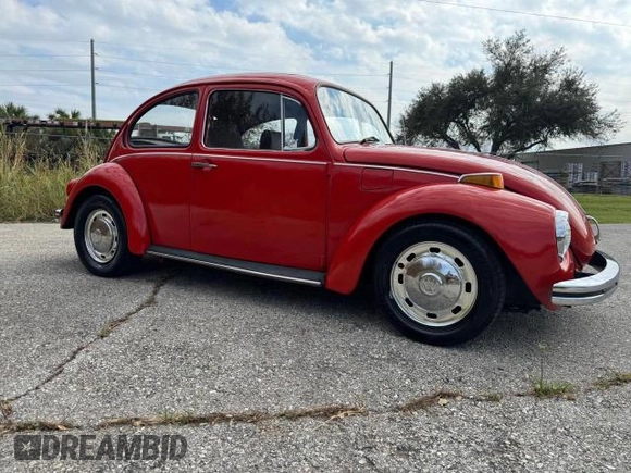 1972 Volkswagen Beetle with VIN 1122258929, listed as a Copart auction lot 42211185 with 50,758 mi miles and Clean Title. Bid and sale history available at DreamBid. Image 1.