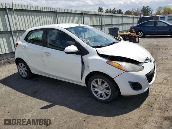 2013 Mazda Mazda2 Sport with VIN JM1DE1KZ4D0164328, listed as a Copart auction lot 53372705 with 10,796 mi miles and Salvage Title. Bid and sale history available at carsss.com. Image 4.