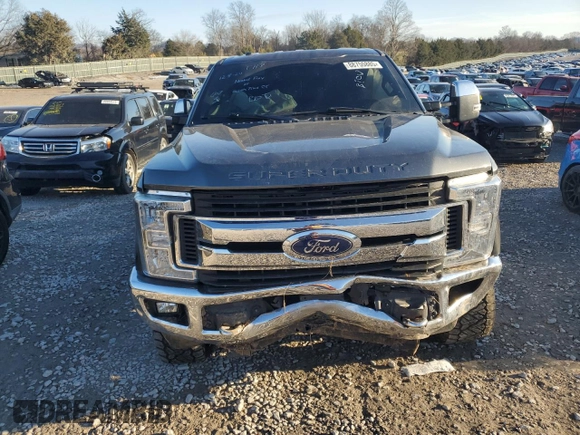 2018 Ford F-250 XL z VIN 1FT7W2BT2JEB62944, wystawiony jako Copart lot #88755885 z przebiegiem 145 386 mil mil oraz Czysty tytuł • Clean title. Historia ofert i sprzedaży dostępna na DreamBid. Obrazek 5.