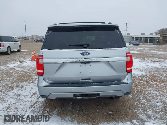 2020 Ford Expedition XLT z VIN 1FMJU1JTXLEA56148, wystawiony jako IAAI lot #41602849 z przebiegiem 133 596 mil mil oraz . Historia ofert i sprzedaży dostępna na DreamBid. Obrazek 17.