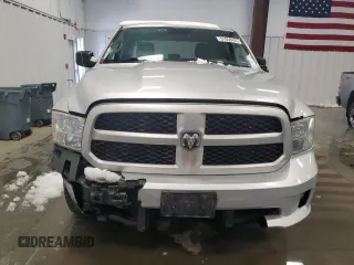 2018 Ram 1500 Express z VIN 1C6RR7FGXJS215702, wystawiony jako Copart lot #51058425 z przebiegiem 183 199 mil mil oraz Szkoda całkowita • Salvage title. Historia ofert i sprzedaży dostępna na DreamBid. Obrazek 5.
