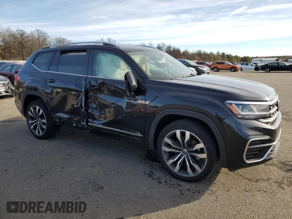 2021 Volkswagen Atlas SEL R-Line with VIN 1V2SR2CA2MC571328, listed as a Copart auction lot 43605135 with 44,290 mi miles and Salvage title. Bid and sale history available at DreamBid. Image 4.