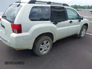 2007 Mitsubishi Endeavor LS z VIN 4A4MN21S17E074418, wystawiony jako IAAI lot #42221043 z przebiegiem 203 269 mil mil oraz . Historia ofert i sprzedaży dostępna na DreamBid. Obrazek 4.