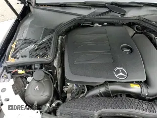 2019 Mercedes-Benz C 300 z VIN WDDWF8DB5KR484660, wystawiony jako Copart lot #70517445 z przebiegiem 47 766 mil mil oraz Szkoda całkowita • Salvage title. Historia ofert i sprzedaży dostępna na DreamBid. Obrazek 13.