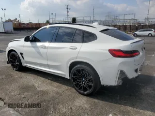 2022 BMW X4 M z VIN 5YM23EC01N9J82231, wystawiony jako Copart lot #43271695 z przebiegiem 20 715 mil mil oraz Szkody całkowita. Historia ofert i sprzedaży dostępna na DreamBid. Obrazek 2.