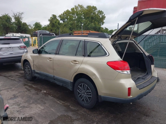 2010 Subaru Outback with VIN 4S4BRBAC5A3382010, listed as a IAAI auction lot 40393491 with 160,944 mi miles. Bid and sale history available at carsss.com. Image 3.