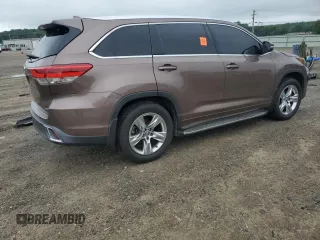 2017 Toyota Highlander Limited with VIN 5TDYZRFH0HS199280, listed as a Copart auction lot 58612645 with 159,282 mi miles and Salvage title. Bid and sale history available at DreamBid. Image 3.