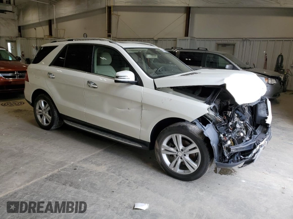 2013 Mercedes-Benz M 350 с VIN 4JGDA5HB6DA105896, выставлен на аукционе Copart как лот 60414945 с пробегом 131 495 миль миль и На запчасти • Non repairable. История ставок и продаж доступна на DreamBid. Изображение 4.