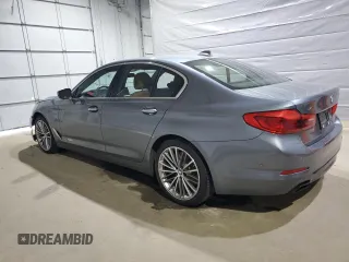 2018 BMW 5 Series 540i xDrive z VIN WBAJE7C58JG892106, wystawiony jako Copart lot #50320225 z przebiegiem 70 761 mil mil oraz Szkoda całkowita • Salvage title. Historia ofert i sprzedaży dostępna na DreamBid. Obrazek 2.