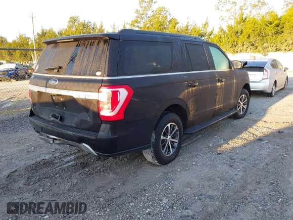2019 Ford Expedition Max XLT z VIN 1FMJK1HT4KEA36195, wystawiony jako IAAI lot #41764739 z przebiegiem 106 543 mil mil oraz . Historia ofert i sprzedaży dostępna na DreamBid. Obrazek 4.