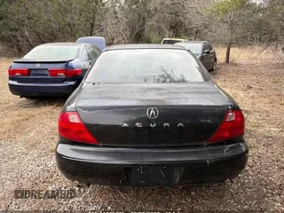 2001 Acura CL with VIN 19UYA42401A031334, listed as a IAAI auction lot 41645679 with 162,620 mi miles. Bid and sale history available at carsss.com. Image 12.