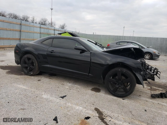 2013 Chevrolet Camaro LS with VIN 2G1FE1E37D9214458, listed as a Copart auction lot 87059004 with 107,914 mi miles and Salvage Title. Bid and sale history available at carsss.com. Image 4.