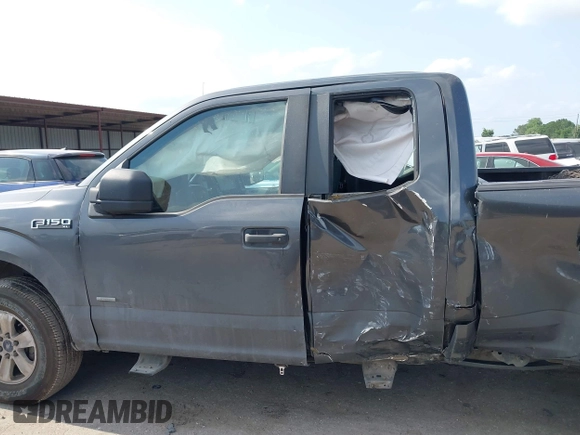 2015 Ford F-150 XLT z VIN 1FTEX1EP6FKD25987, wystawiony jako IAAI lot #42272445 z przebiegiem 262 962 mil mil oraz . Historia ofert i sprzedaży dostępna na DreamBid. Obrazek 14.