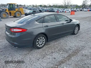 2015 Ford Fusion S with VIN 3FA6P0G75FR134560, listed as a IAAI auction lot 41950540 with 107,070 mi miles and . Bid and sale history available at DreamBid. Image 4.