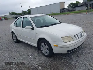 2001 Volkswagen Jetta с VIN 3VWSC29M71M053842, выставлен на аукционе IAAI как лот 42509351 с пробегом 301 066 миль миль и . История ставок и продаж доступна на DreamBid. Изображение 1.