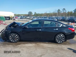 2018 Nissan Altima SR with VIN 1N4AL3AP3JC247804, listed as a IAAI auction lot 41914851 with 168,928 mi miles and . Bid and sale history available at carsss.com. Image 14.