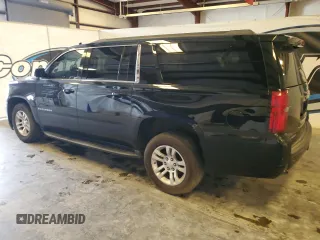 2018 Chevrolet Suburban LS z VIN 1GNSCGKC0JR278370, wystawiony jako Copart lot #57657395 z przebiegiem 224 903 mil mil oraz Czysty tytuł • Clean title. Historia ofert i sprzedaży dostępna na DreamBid. Obrazek 2.