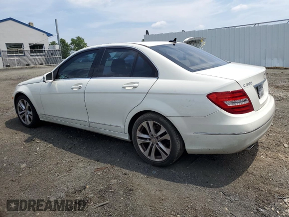2012 Mercedes-Benz C 300 Sport with VIN WDDGF8BB7CR193120, listed as a Copart auction lot 62229155 with 171,615 mi miles and Clean title. Bid and sale history available at DreamBid. Image 2.