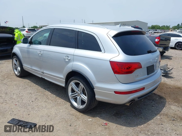 2010 Audi Q7 with VIN WA1DVAFEXAD003424, listed as a IAAI auction lot 42282789 with 131,459 mi miles and . Bid and sale history available at DreamBid. Image 3.