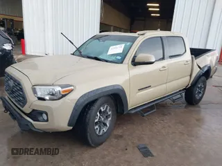 2020 Toyota Tacoma SR5 with VIN 5TFCZ5AN7LX231676, listed as a IAAI auction lot 42596728 with 101,362 mi miles and . Bid and sale history available at DreamBid. Image 17.