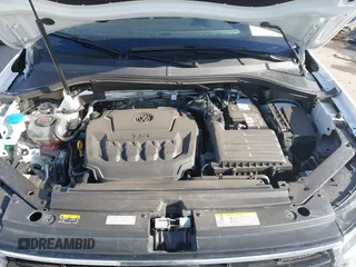 2024 Volkswagen Tiguan SE R-Line Black with VIN 3VVCB7AX0RM099863, listed as a IAAI auction lot 41851884 with 14,091 mi miles and . Bid and sale history available at DreamBid. Image 10.