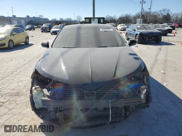 2014 Lincoln MKZ z VIN 3LN6L2GK0ER802765, wystawiony jako Copart lot #46603025 z przebiegiem 114 201 mil mil oraz Szkoda całkowita • Salvage title. Historia ofert i sprzedaży dostępna na DreamBid. Obrazek 5.