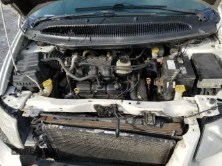 2006 Chrysler Town & Country LWB LX with VIN 2A4GP44R06R887165, listed as a Copart auction lot 41822255 with 294,215 mi miles and Salvage Title. Bid and sale history available at carsss.com. Image 12.