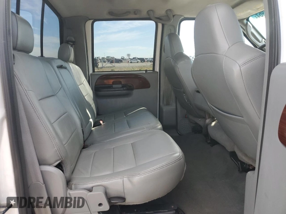 2006 Ford Super Duty F-250 XL with VIN 1FTSX21PX6EB47823, listed as a Copart auction lot 77432964 with 154,559 mi miles and Clean Title. Bid and sale history available at carsss.com. Image 10.