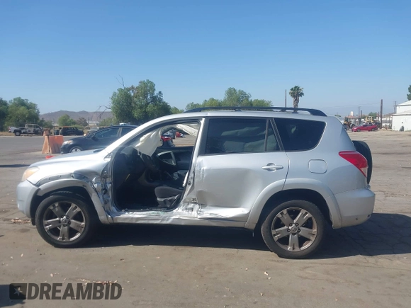 2008 Toyota RAV4 Sport with VIN JTMZK32V086013805, listed as a IAAI auction lot 42530294 with 246,999 mi miles and . Bid and sale history available at DreamBid. Image 13.