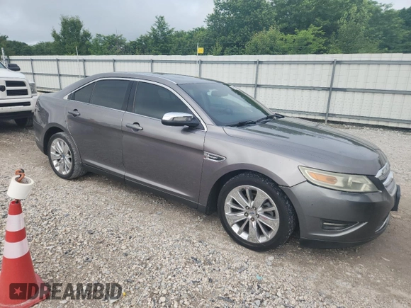 2011 Ford Taurus Limited z VIN 1FAHP2JW1BG156691, wystawiony jako Copart lot #59811755 z przebiegiem 162 828 mil mil oraz Szkoda całkowita • Salvage title. Historia ofert i sprzedaży dostępna na DreamBid. Obrazek 4.