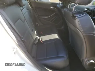 2016 Mercedes-Benz GLA 250 z VIN WDCTG4GB4GJ191895, wystawiony jako Copart lot #59024275 z przebiegiem 157 999 mil mil oraz Szkoda całkowita • Salvage title. Historia ofert i sprzedaży dostępna na DreamBid. Obrazek 10.