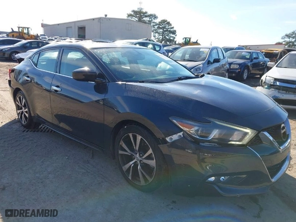 2017 Nissan Maxima Platinum with VIN 1N4AA6AP3HC381715, listed as a IAAI auction lot 41311931 with 137,491 mi miles. Bid and sale history available at carsss.com. Image 1.