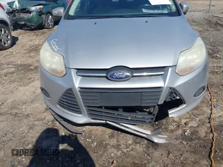 2013 Ford Focus SE with VIN 1FADP3F27DL178733, listed as a IAAI auction lot 41597711 with 206,967 mi miles. Bid and sale history available at carsss.com. Image 6.