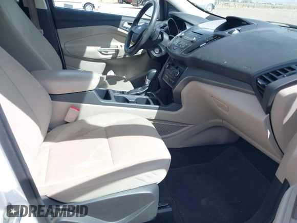 2017 Ford Escape SE with VIN 1FMCU9G90HUC66502, listed as a IAAI auction lot 41991527 with 219,380 mi miles. Bid and sale history available at carsss.com. Image 5.