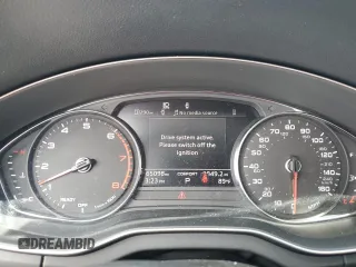 2021 Audi Q5 Premium with VIN WA1AAAFY8M2092144, listed as a Copart auction lot 59856715 with 65,098 mi miles and Salvage title. Bid and sale history available at DreamBid. Image 9.