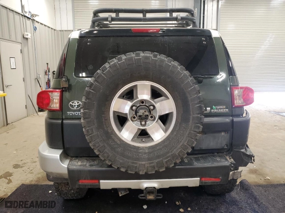 2010 Toyota FJ Cruiser with VIN JTEBU4BF6AK074255, listed as a Copart auction lot 50103905 with 130,373 mi miles and Clean Title. Bid and sale history available at carsss.com. Image 6.