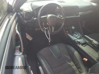 2017 Nissan GT-R Premium z VIN JN1AR5EFXHM820159, wystawiony jako Copart lot #76154764 z przebiegiem 33 175 mil mil oraz Nie do naprawy • Non repairable. Historia ofert i sprzedaży dostępna na DreamBid. Obrazek 8.