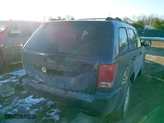 2009 Jeep Grand Cherokee Laredo with VIN 1J8GS48K29C540072, listed as a IAAI auction lot 41422322 with 0 mi miles. Bid and sale history available at carsss.com. Image 4.