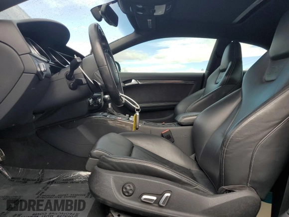 2017 Audi S5 z VIN WAUC4AFR6HA000665, wystawiony jako Copart lot #42723335 z przebiegiem 61 619 mil mil oraz Szkody całkowita. Historia ofert i sprzedaży dostępna na DreamBid. Obrazek 7.