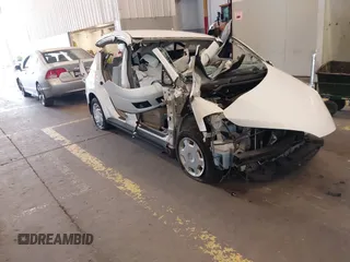 2009 Nissan Versa S с VIN 3N1BC13E59L452512, выставлен на аукционе IAAI как лот 42410774 с пробегом 98 927 миль миль и . История ставок и продаж доступна на DreamBid. Изображение 1.