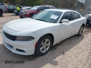 2020 Dodge Charger SXT z VIN 2C3CDXBG4LH213896, wystawiony jako IAAI lot #42143333 z przebiegiem 76 592 mil mil oraz . Historia ofert i sprzedaży dostępna na DreamBid. Obrazek 23.