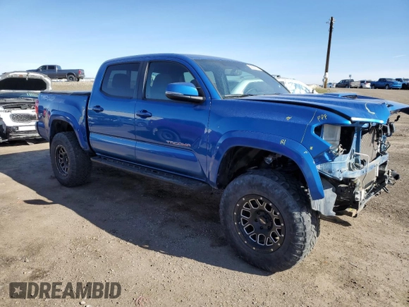 2017 Toyota Tacoma SR5 z VIN 5TFCZ5AN0HX116148, wystawiony jako Copart lot #52938035 z przebiegiem 111 284 mil mil oraz Szkoda całkowita • Salvage title. Historia ofert i sprzedaży dostępna na DreamBid. Obrazek 4.
