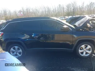 2021 Jeep Compass Altitude with VIN 3C4NJCBB0MT542758, listed as a IAAI auction lot 41624765 with Not Provided miles. Bid and sale history available at carsss.com. Image 12.